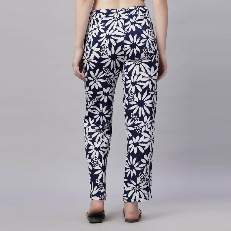 SOIE Woman - Supersoft Rayon Printed Pyjamas with Pockets - NightWear -for Women