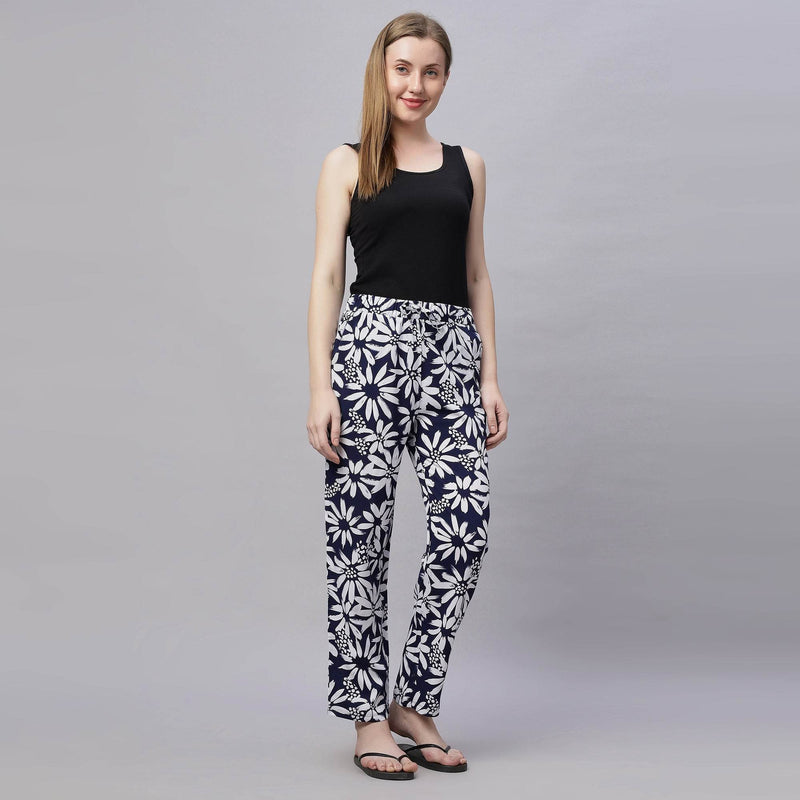 SOIE Woman - Supersoft Rayon Printed Pyjamas with Pockets - NightWear -for Women