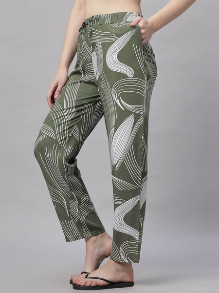 SOIE Woman - Supersoft Rayon Printed Pyjamas with Pockets - NightWear -for Women