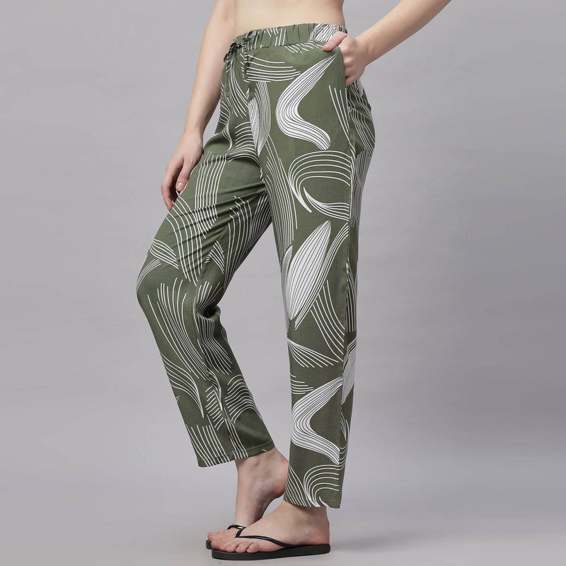 SOIE Woman - Supersoft Rayon Printed Pyjamas with Pockets - NightWear -for Women