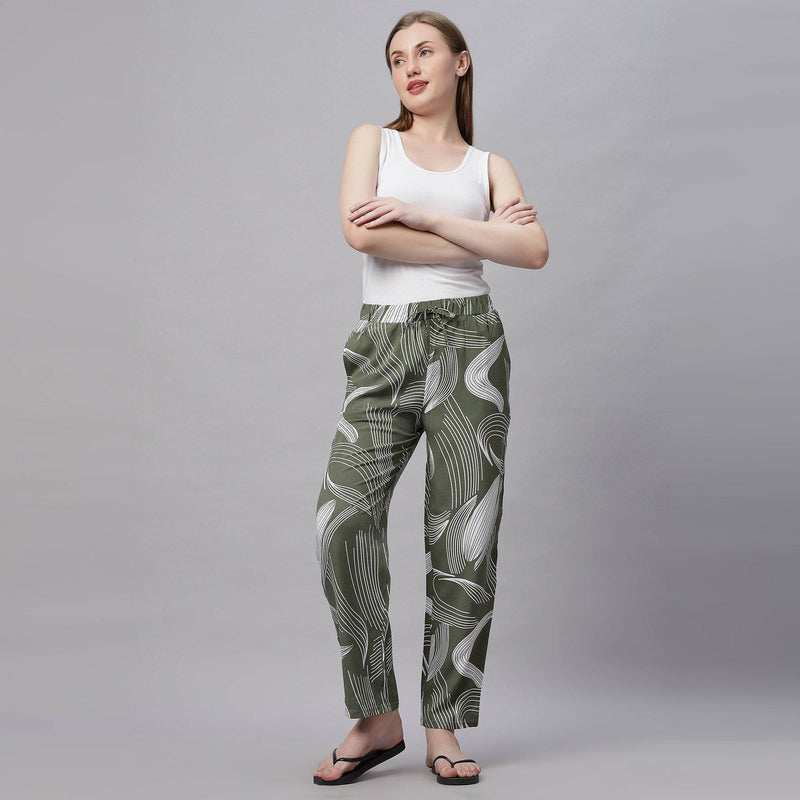 SOIE Woman - Supersoft Rayon Printed Pyjamas with Pockets - NightWear -for Women