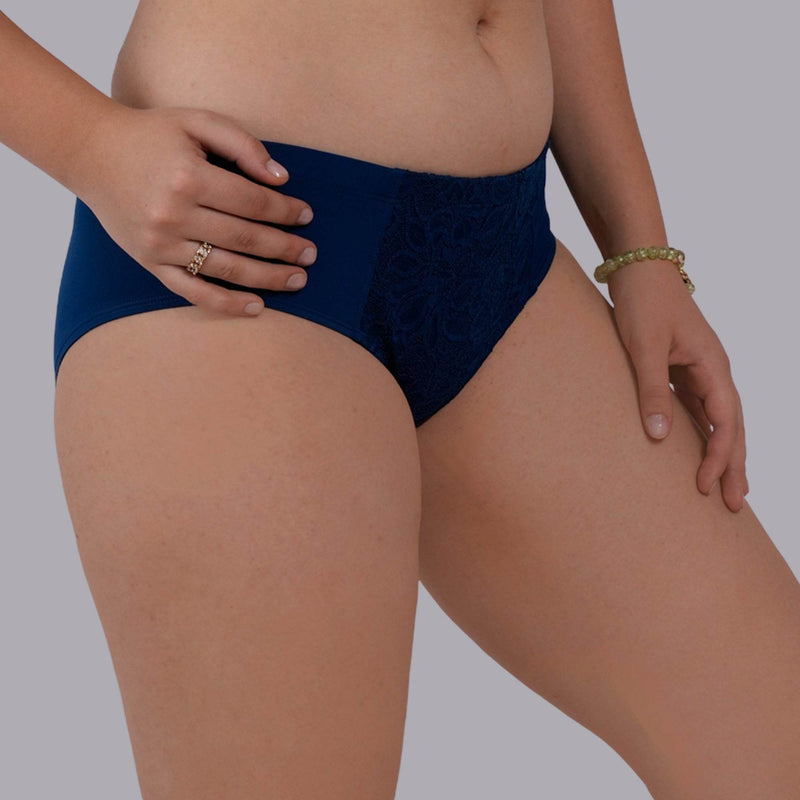 SOIE Woman - High Waist Full Coverage Lace Panty - Panty -for Women