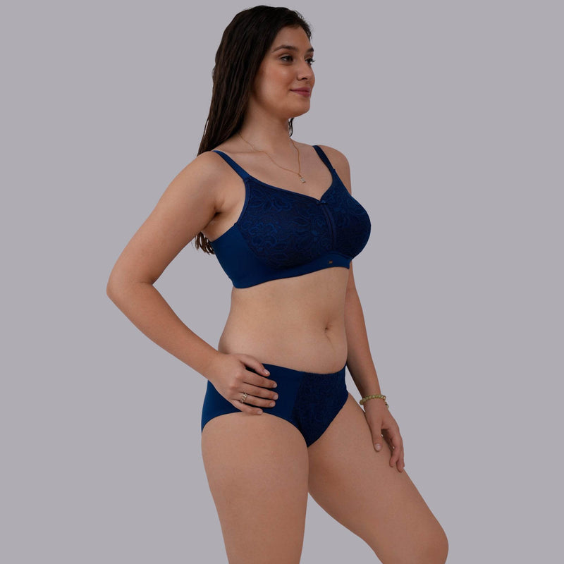 SOIE Woman - Full Coverage Non Padded Non Wired Lace Bra with High Waist Lace Brief - -for Women