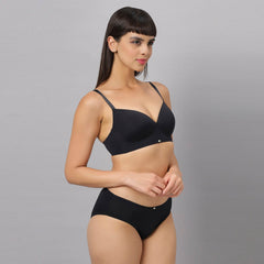 SOIE Woman - Full Coverage Padded Non-Wired T-shirt Bra with High Rise Full Coverage Brief - -for Women
