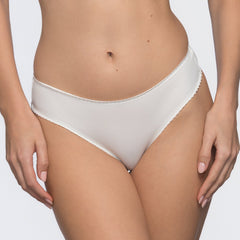 Léa Thong - The barely-there essential - Ivory