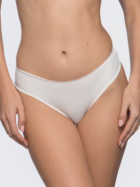 Léa Thong - The barely-there essential - Ivory