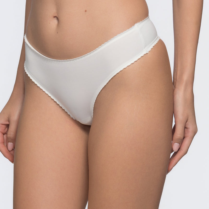 Léa Thong - The barely-there essential - Ivory