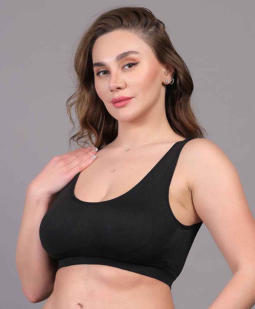 Women Full Coverage Non Wired Lightly Padded Sports Workout Bra