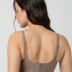Taylor | Non padded bra with front detail and nipple cover