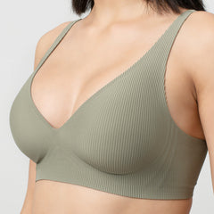 Remy | V-Neck Padded Bra