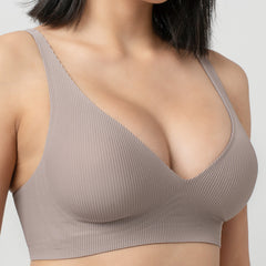 Remy | V-Neck Padded Bra