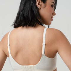 Sienna | V-neck With Scallop Detail Bra