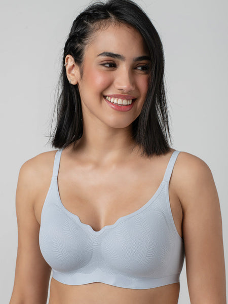 Sienna | V-neck With Scallop Detail Bra