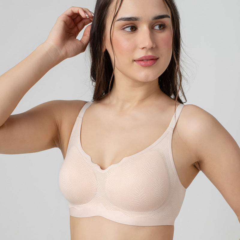 Sienna | V-neck With Scallop Detail Bra