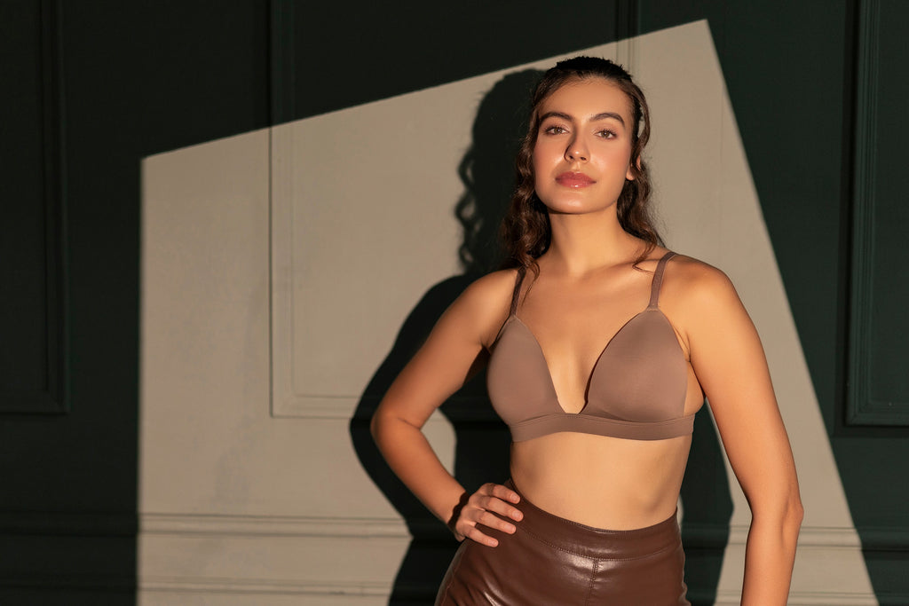 Padded Wirefree Demi Coverage Plunge Bra