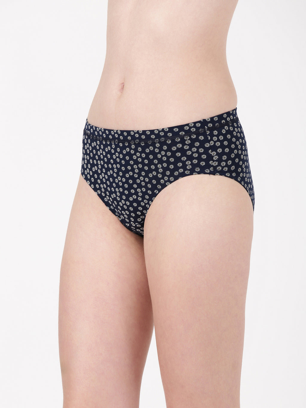 Blossom Dazzel Print Ultra Soft Printed Modal Hipster Panty With Full Coverage And Seamless Look _Pack Of 3