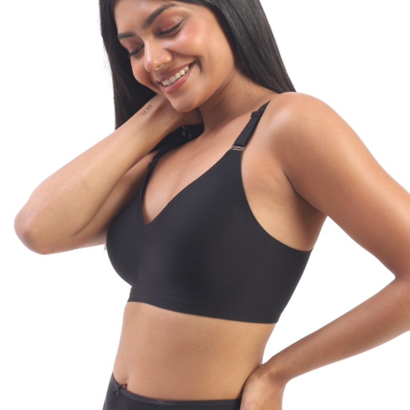 Vera – Black Wireless Everyday Lift Bra