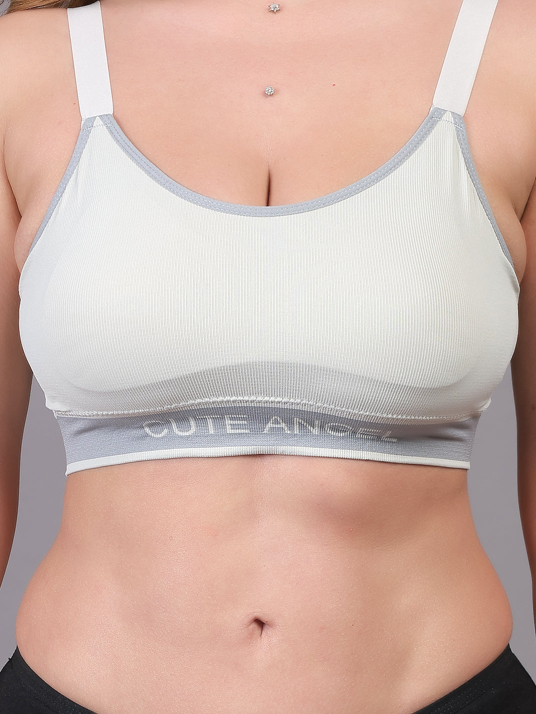 Women Beginners Anti Bacterial Full Coverage Lightly Padded Sports Bra