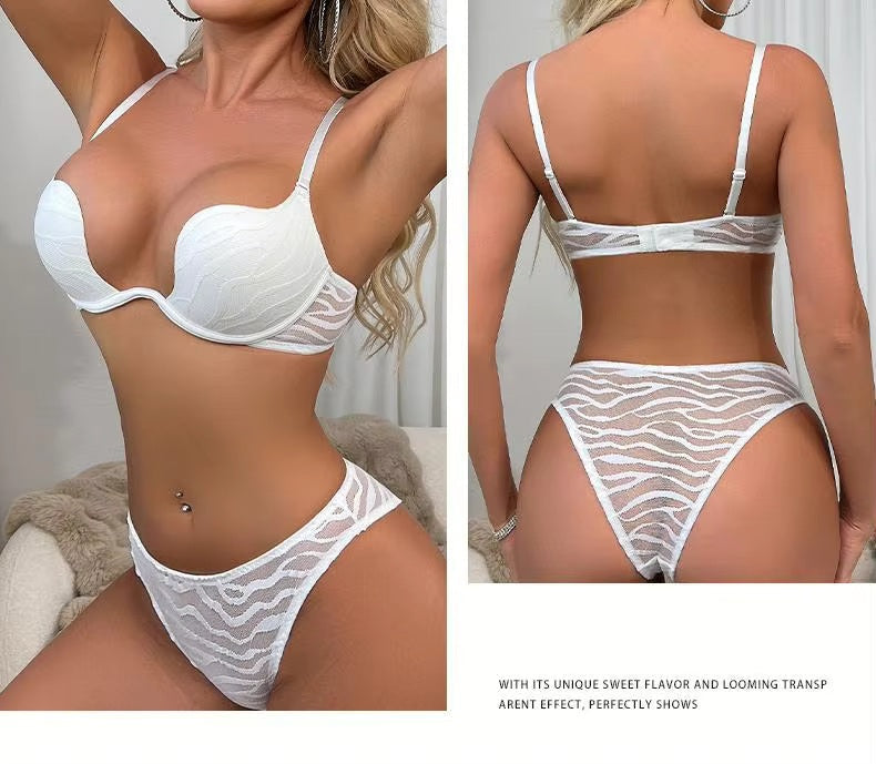 Brachy Women Lightly Padded Underwired Self Design Plunge Lace Lingerie Set
