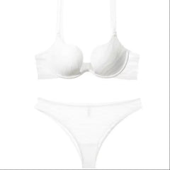 Brachy Women Lightly Padded Underwired Self Design Plunge Lace Lingerie Set