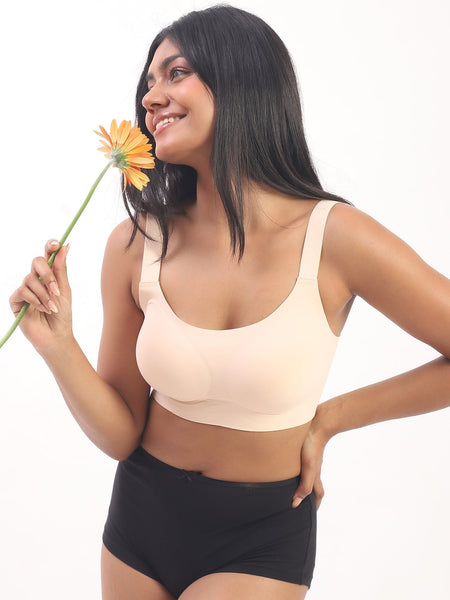 Luna – Wireless Full Coverage Everyday Bra in Beige