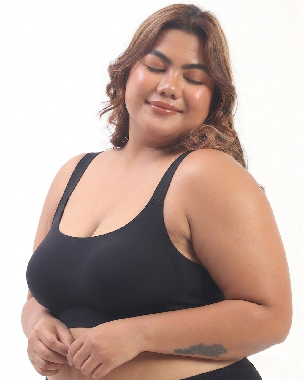 Luna – Wireless Full Coverage Everyday Bra in Black
