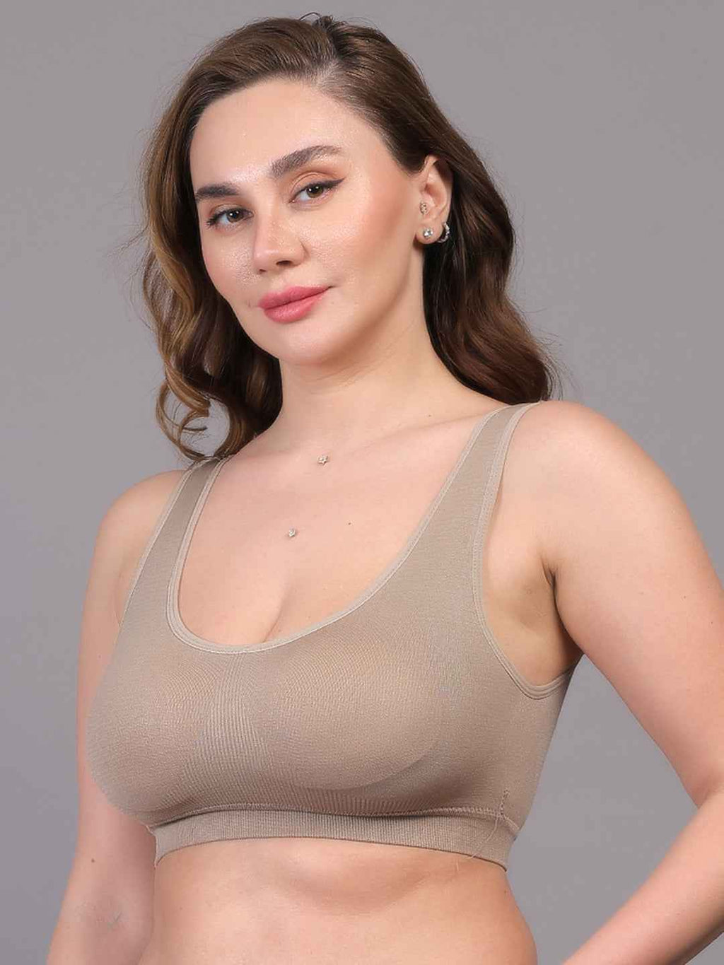 Women Full Coverage Non Wired Lightly Padded Sports Workout Bra (Copy)