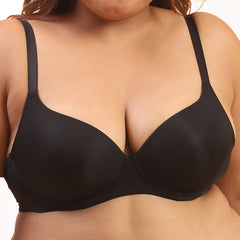 Nina – Padded Underwired T-shirt Bra in Black