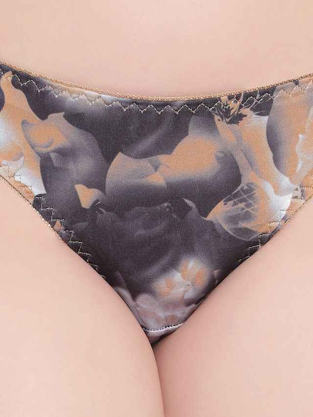 Printed Heavily Padded Lingerie Set