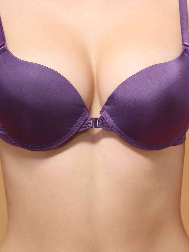 Medium Coverage Underwired Lightly Padded Plunge All Day Comfort Bra