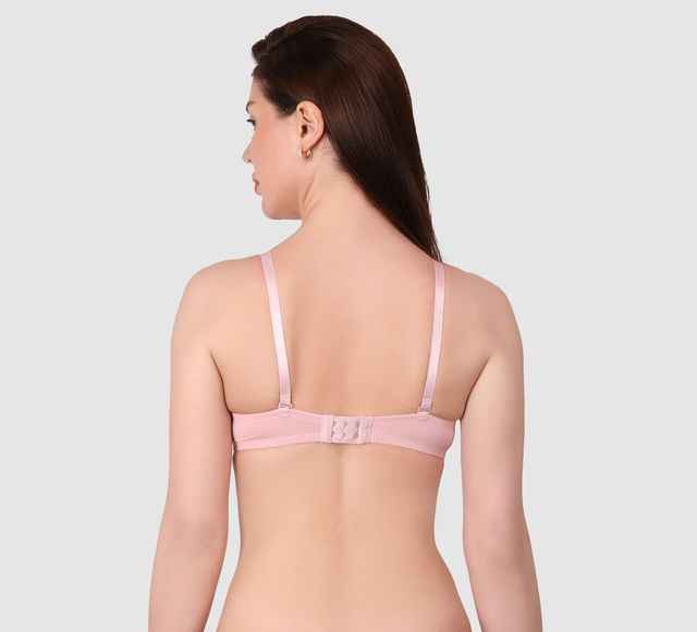 Medium Coverage Underwired Lightly Padded Push-Up Bra With All Day Comfort