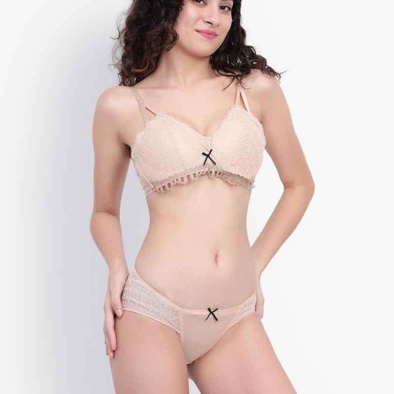 Self Design Lightly Padded Multiway Bra & Briefs
