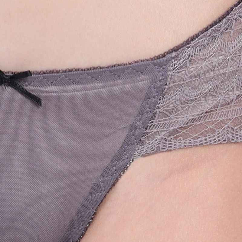 Self Design Lightly Padded Multiway Bra & Briefs