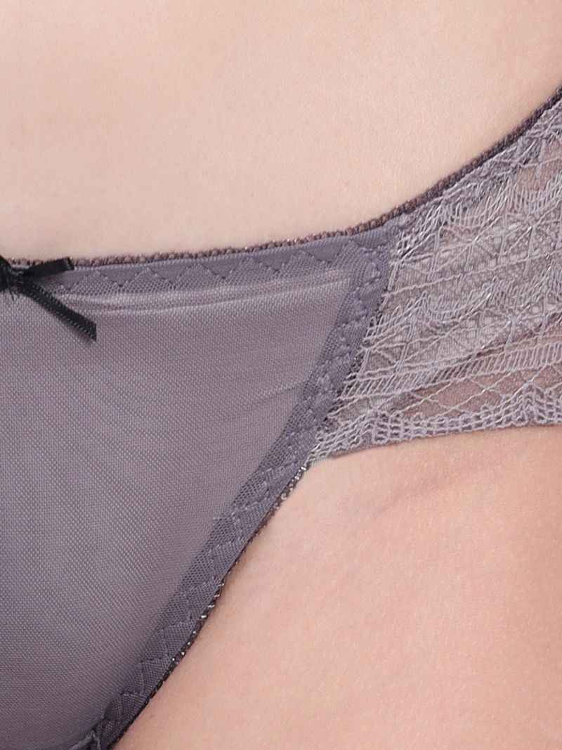 Self Design Lightly Padded Multiway Bra & Briefs