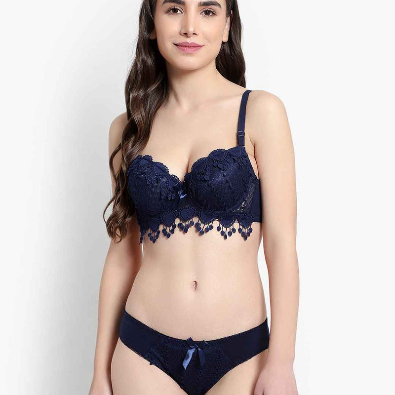Lace-Designed Heavily-Padded Lingerie Set