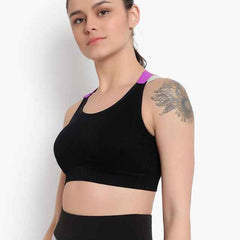 Black Solid Non-Wired Lightly Padded Sports Bra
