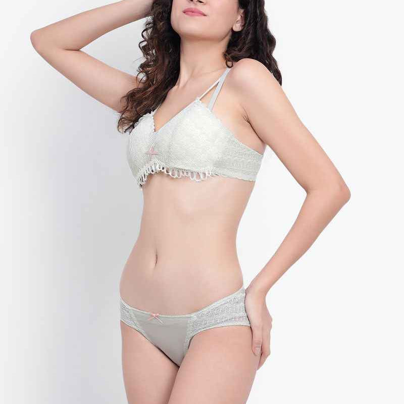 Self Design Lightly Padded Multiway Bra & Briefs