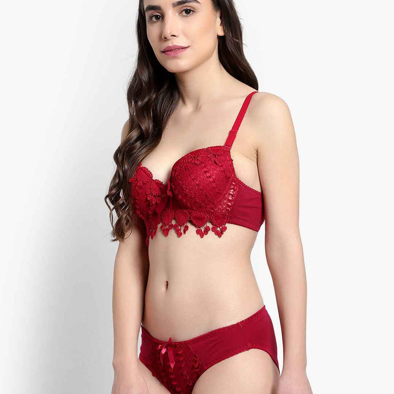Lace-Designed Heavily-Padded Lingerie Set