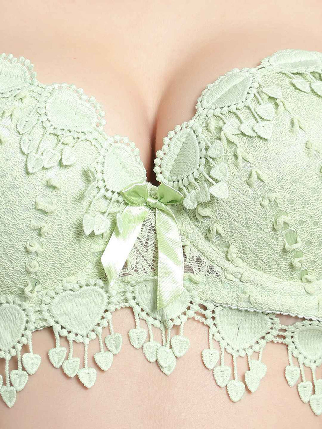 Lace-Designed Heavily-Padded Lingerie Set