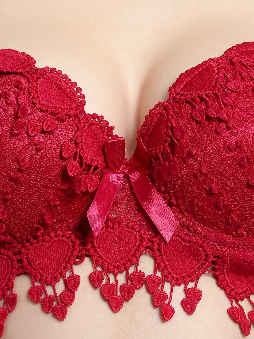 Lace-Designed Heavily-Padded Lingerie Set