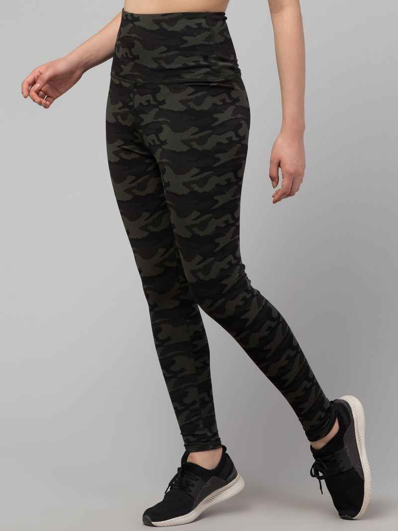 Women Black Neon Green Printed Tights
