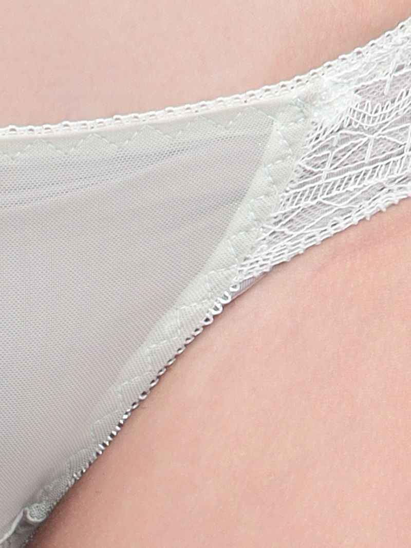 Self Design Lightly Padded Multiway Bra & Briefs