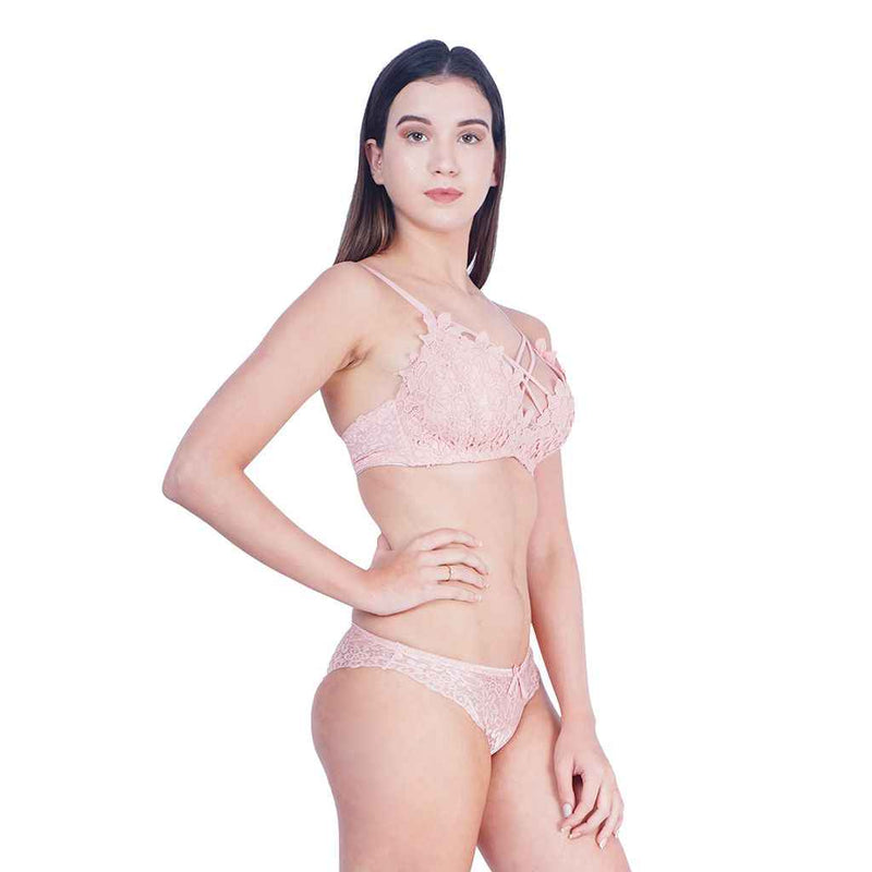Self-Design Lightly-Padded Low-Rise Lace Lingerie Set