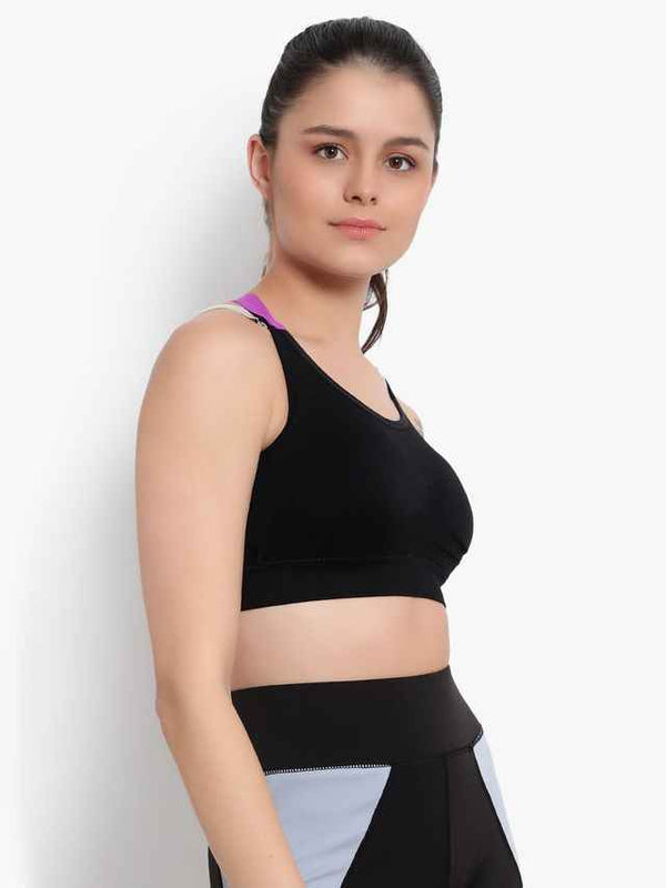 Black Solid Non-Wired Lightly Padded Sports Bra