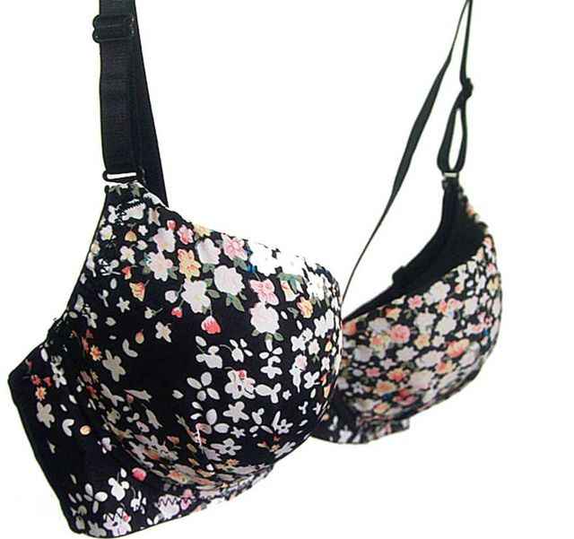 Women Black & White Floral Underwired Lightly Padded Pushup T-Shirt Bra