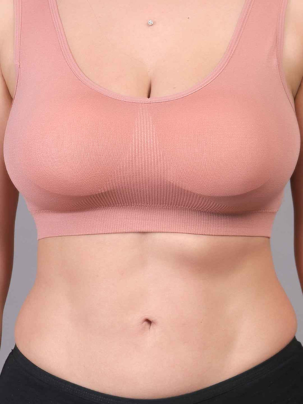 Women Full Coverage Non Wired Lightly Padded Sports Workout Bra