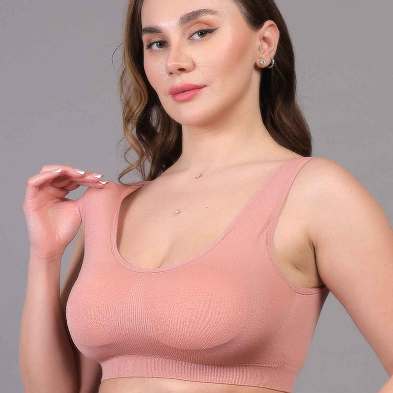 Women Full Coverage Non Wired Lightly Padded Sports Workout Bra