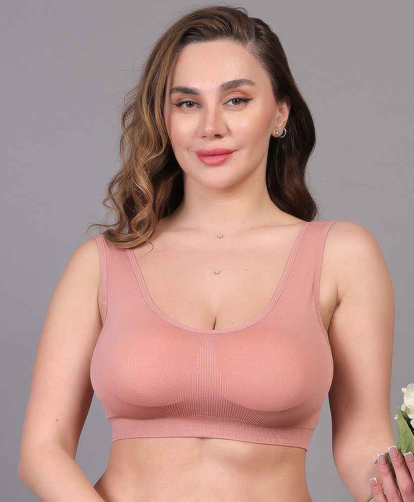 Women Full Coverage Non Wired Lightly Padded Sports Workout Bra