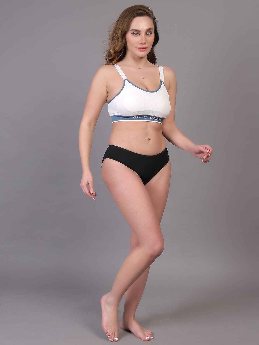 Women Beginners Anti Bacterial Full Coverage Lightly Padded Sports Bra