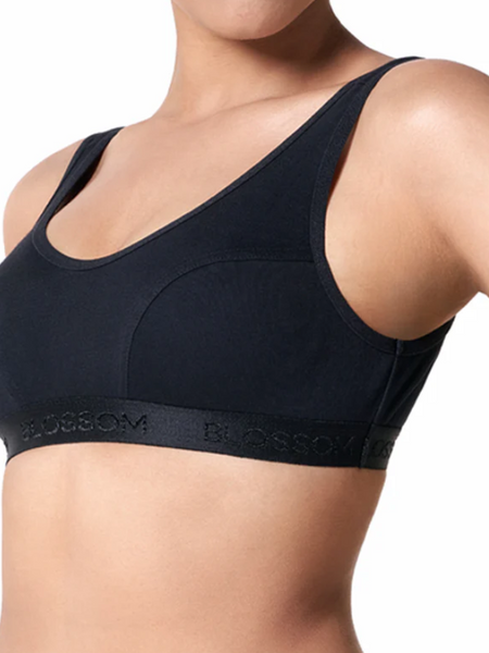Buy_Blossom_Sporty_Bra_Moderate_Impact_Sports_Bra_Seamed_Cups_Black_2